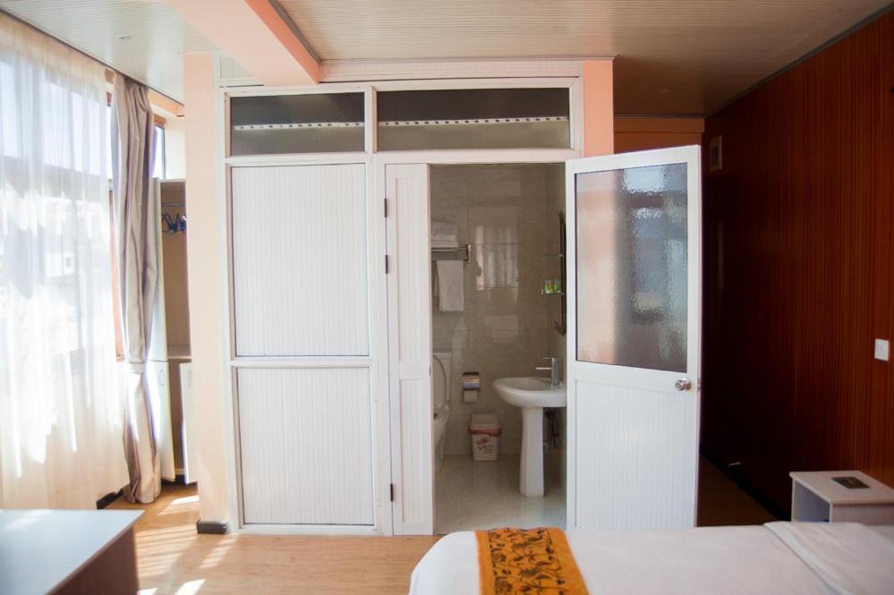 Hotel Cristal Madagascar Antananarivo Exteriör bild